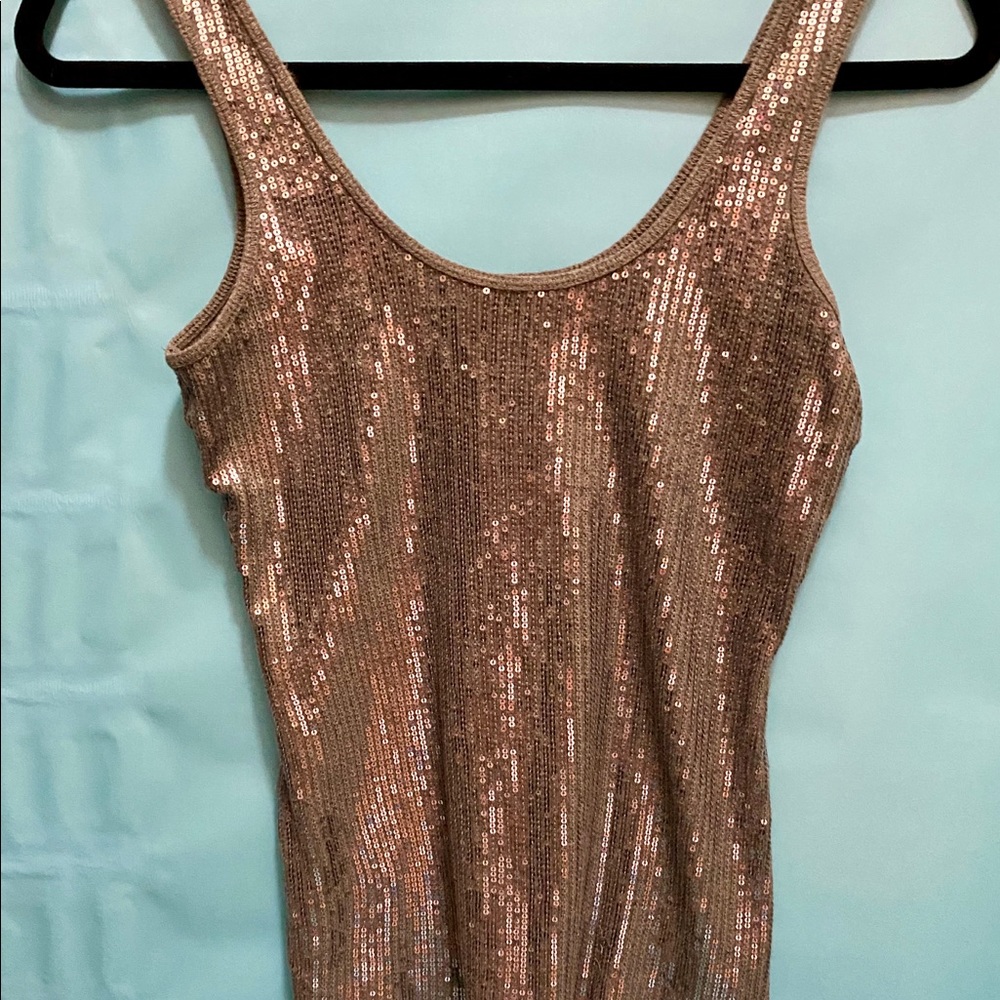 Cute gray tank top